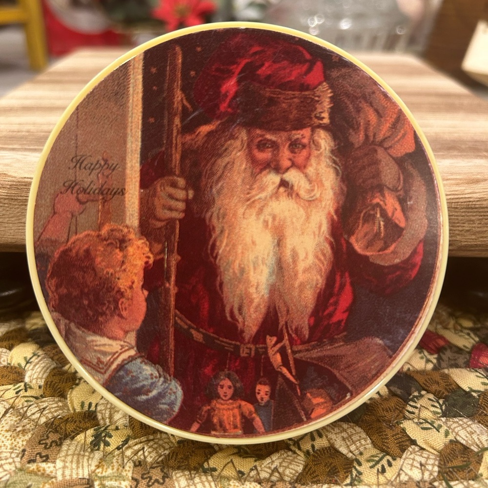 Rare 1980’s Hard Plastic Santa Happy Holidays Trinket Box.